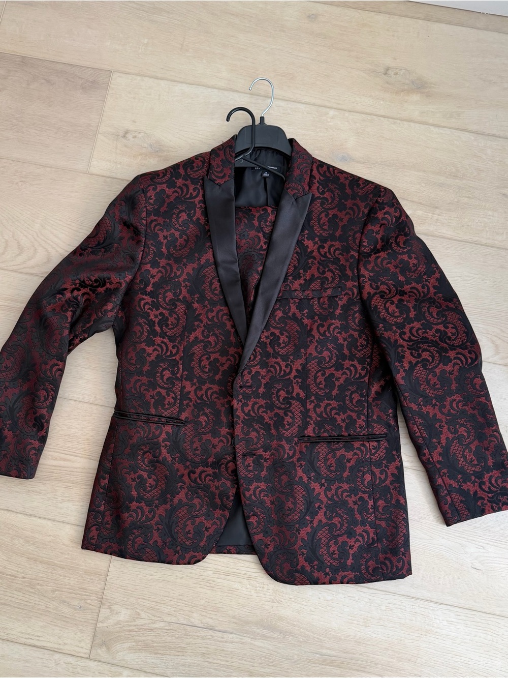 INC International Concepts Red and Black Brocade Dinner Blazer